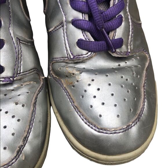 Vintage 2007 Nike SB Dunk High Premium ‘Dinosaur Jr’ Size 10 Silver - Picture 11 of 16